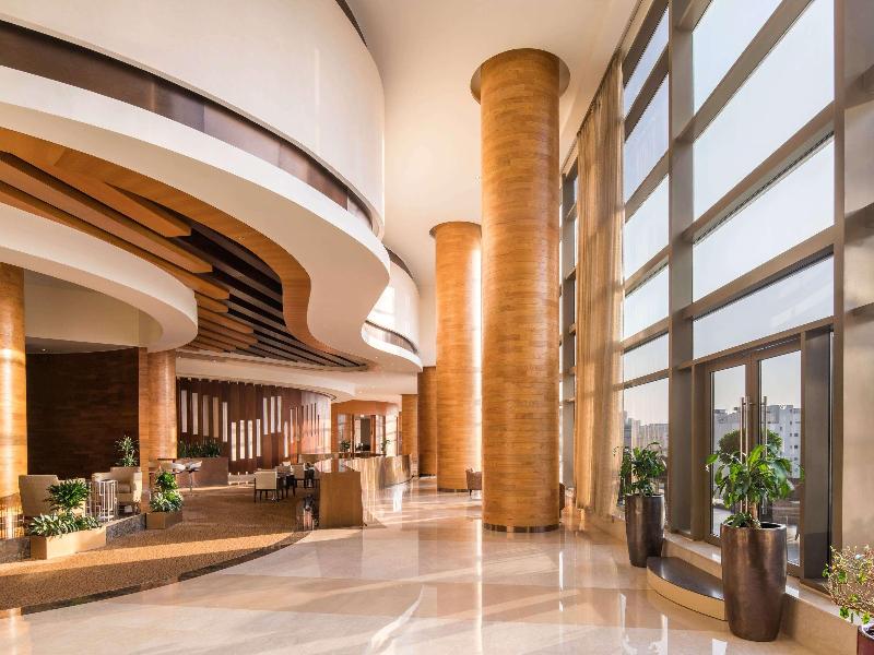Swissôtel Al Ghurair - Restoran