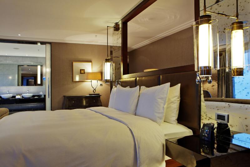 Hilton Baku Hotel - Oda