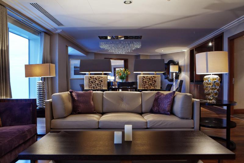 Hilton Baku Hotel - Oda