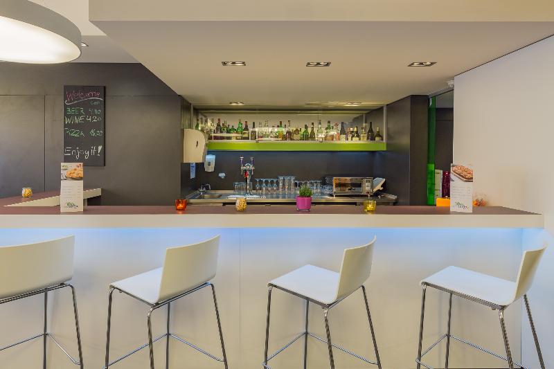 Ibis Styles Luzern City - Bar