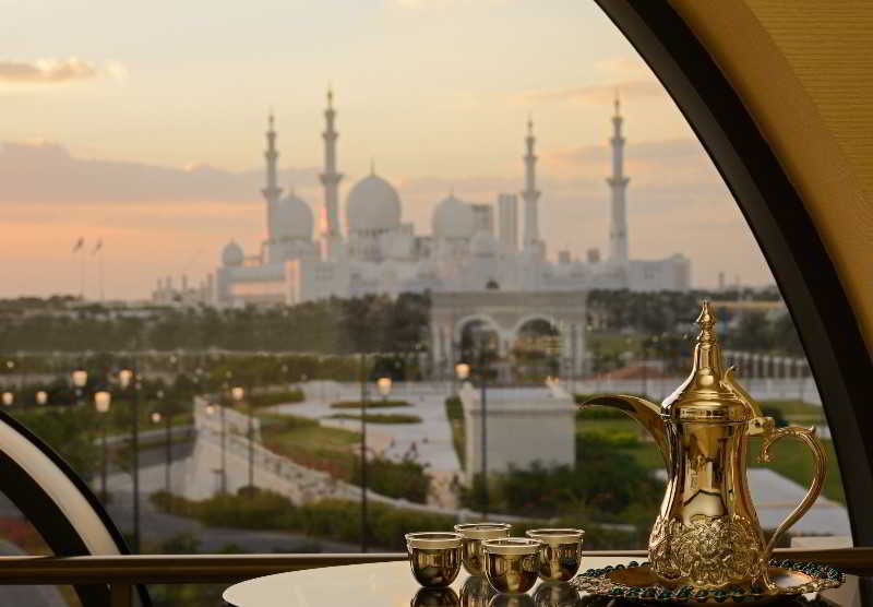 The Ritz-Carlton Abu Dhabi, Grand Canal fotoÄŸrafÄ±