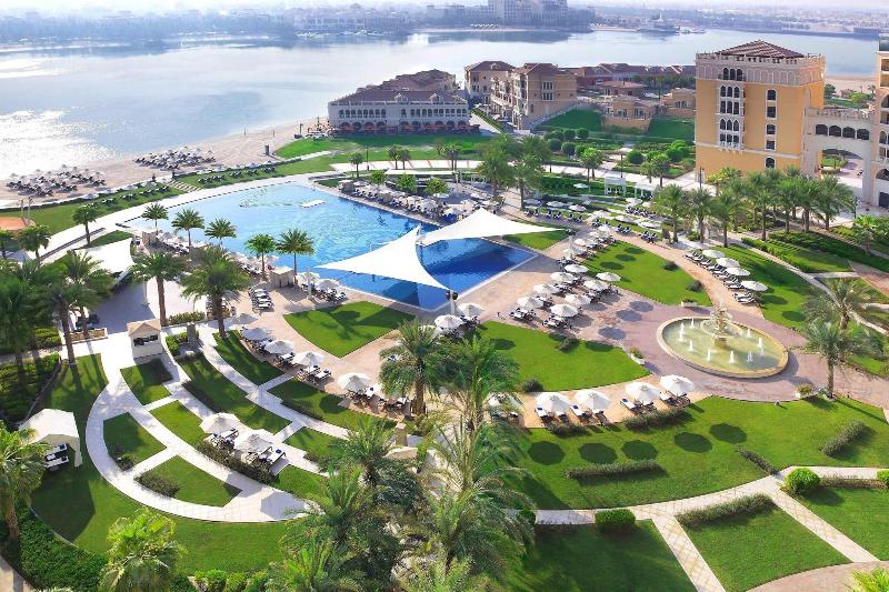 The Ritz-Carlton Abu Dhabi, Grand Canal - Genel