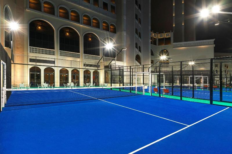 The Ritz-Carlton Abu Dhabi, Grand Canal - Genel