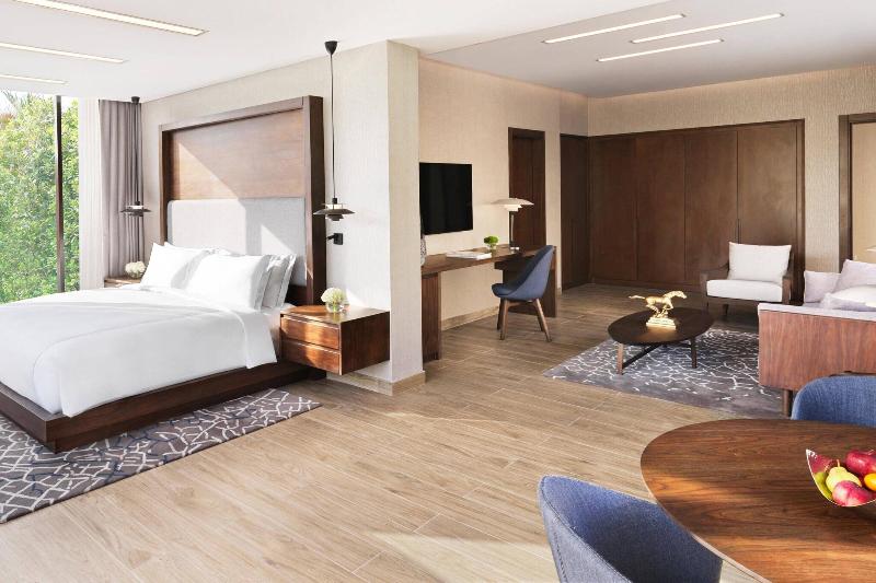 The Ritz-Carlton Abu Dhabi, Grand Canal - Oda