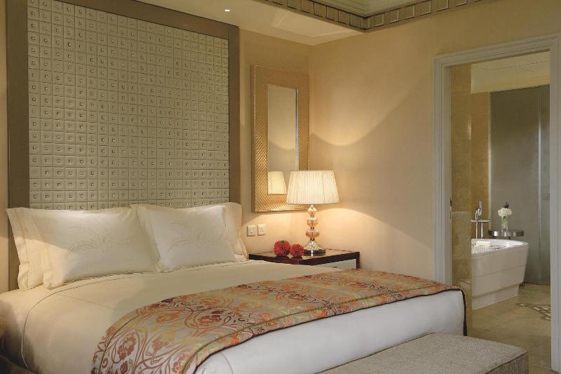 The Ritz-Carlton Abu Dhabi, Grand Canal - Oda