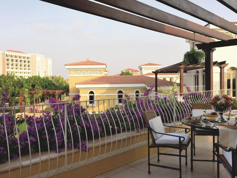 The Ritz-Carlton Abu Dhabi, Grand Canal - Oda
