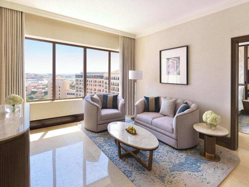 The Ritz-Carlton Abu Dhabi, Grand Canal - Oda