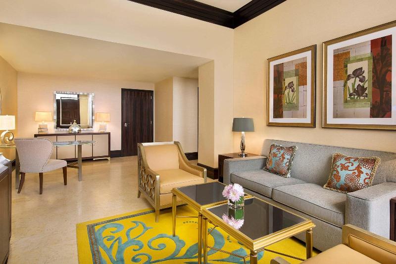 The Ritz-Carlton Abu Dhabi, Grand Canal - Oda
