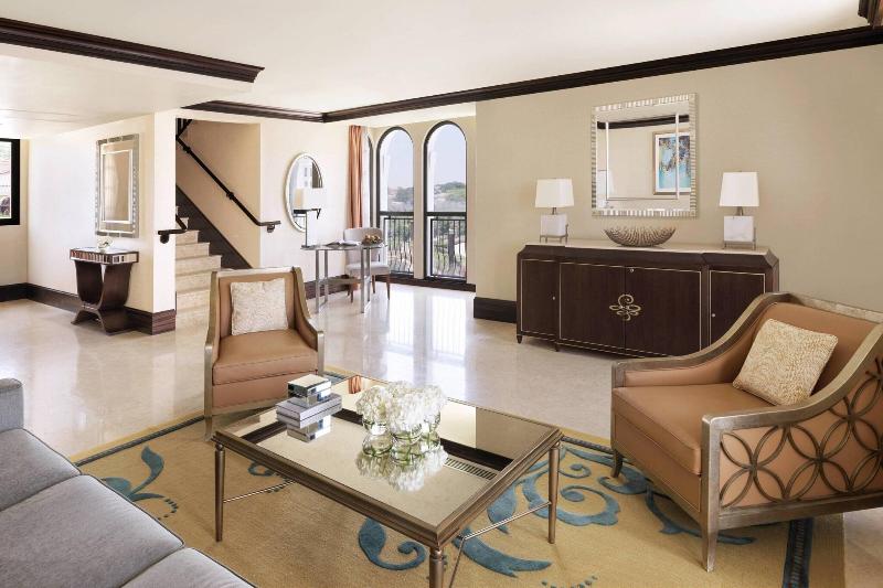 The Ritz-Carlton Abu Dhabi, Grand Canal - Oda