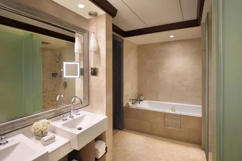 The Ritz-Carlton Abu Dhabi, Grand Canal - Oda
