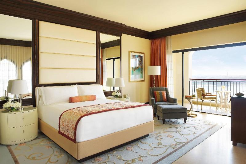 The Ritz-Carlton Abu Dhabi, Grand Canal - Oda
