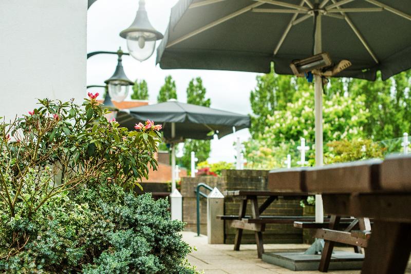 Arden Hotel And Leisure Club - Bar
