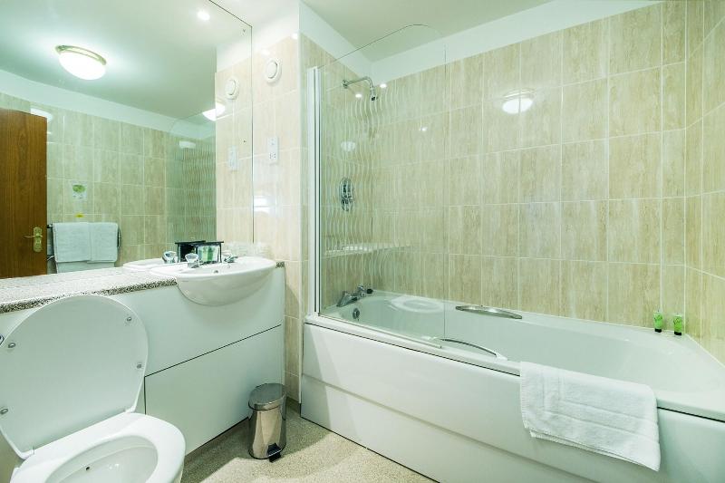 Arden Hotel And Leisure Club - Oda