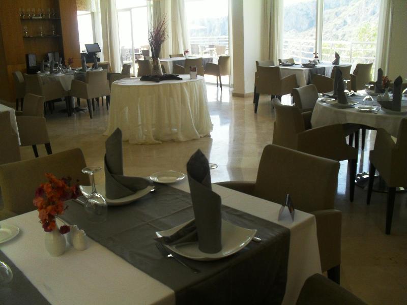 Suites Hotel Mohammed V - Oda