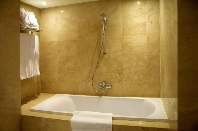 Suites Hotel Mohammed V - Oda