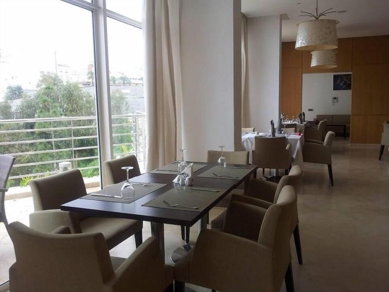 Suites Hotel Mohammed V - Restoran