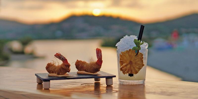 Lu Nibareddu Aparthotel - Bar