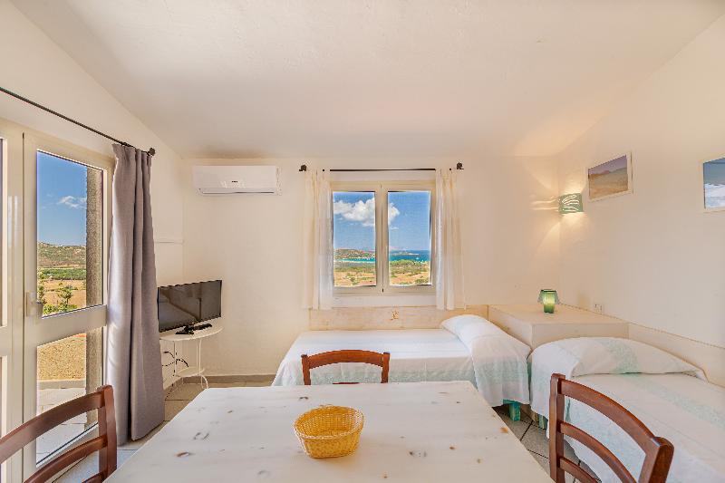 Lu Nibareddu Aparthotel - Oda