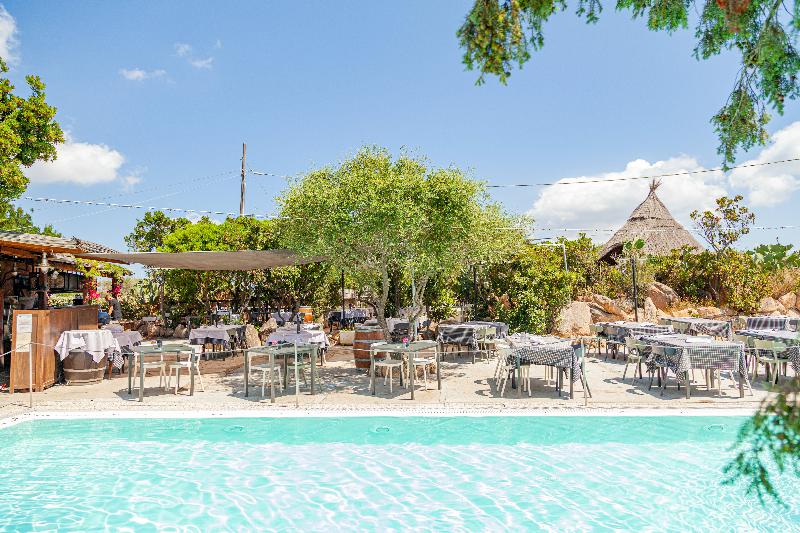 Lu Nibareddu Aparthotel - Havuz