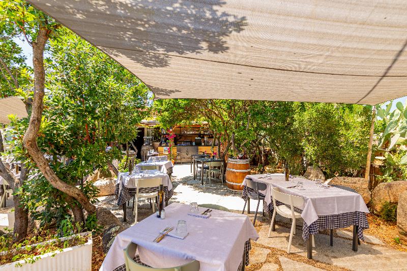 Lu Nibareddu Aparthotel - Restoran
