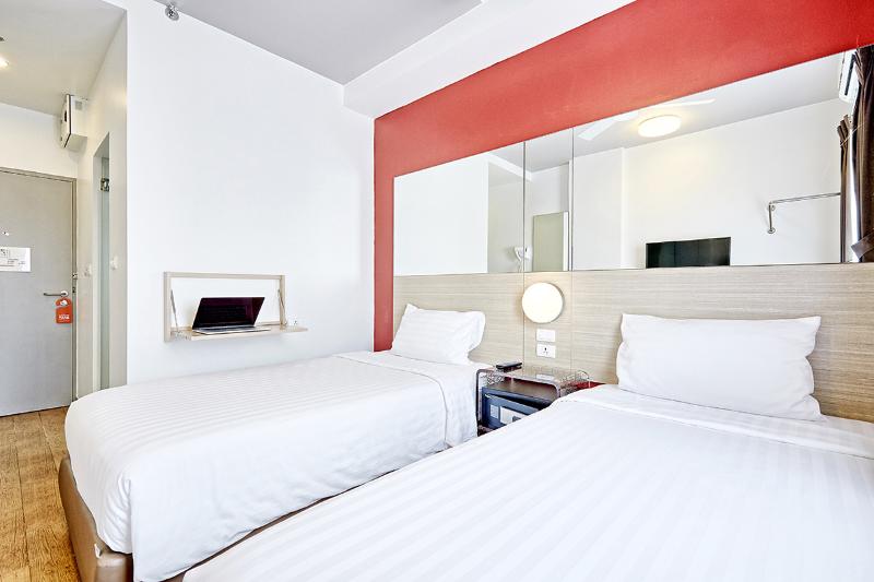 Easy Planet Bangkok Asoke (Previously Red Planet ) - Oda
