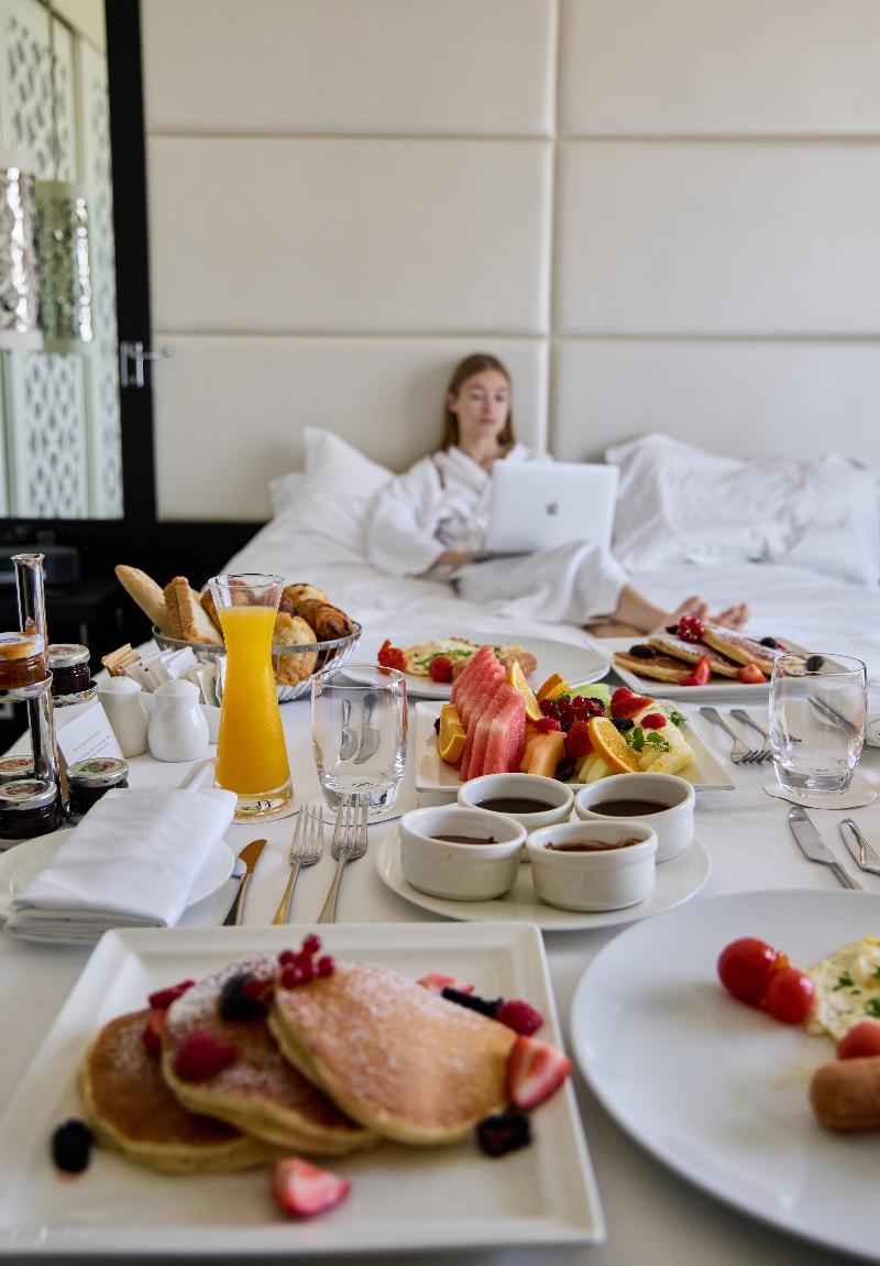 Sofitel Abu Dhabi Corniche - Genel