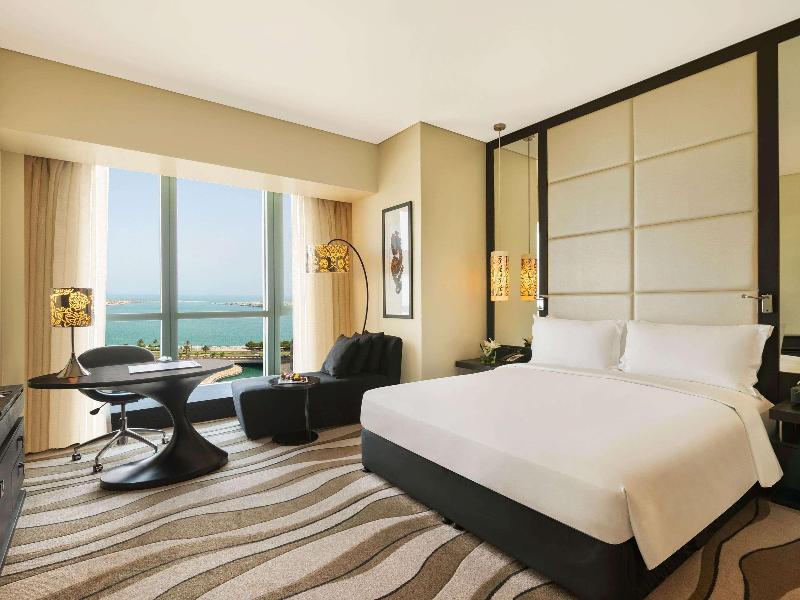 Sofitel Abu Dhabi Corniche - Genel