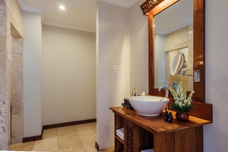 Desa Swan Villas & SPA, Keramas - Oda