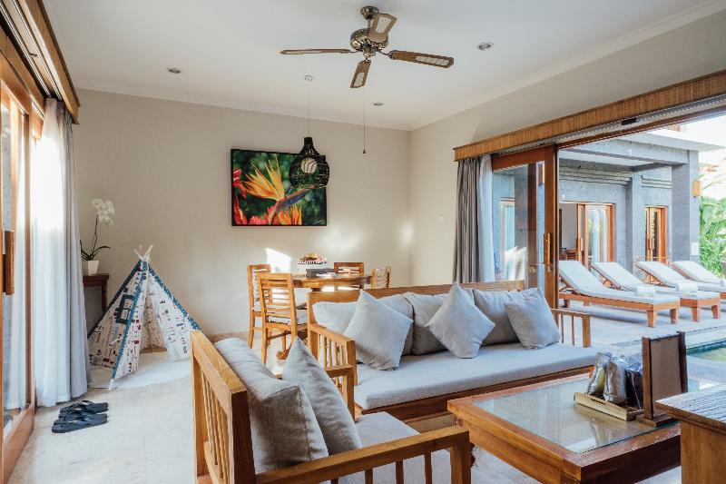 Desa Swan Villas & SPA, Keramas - Oda