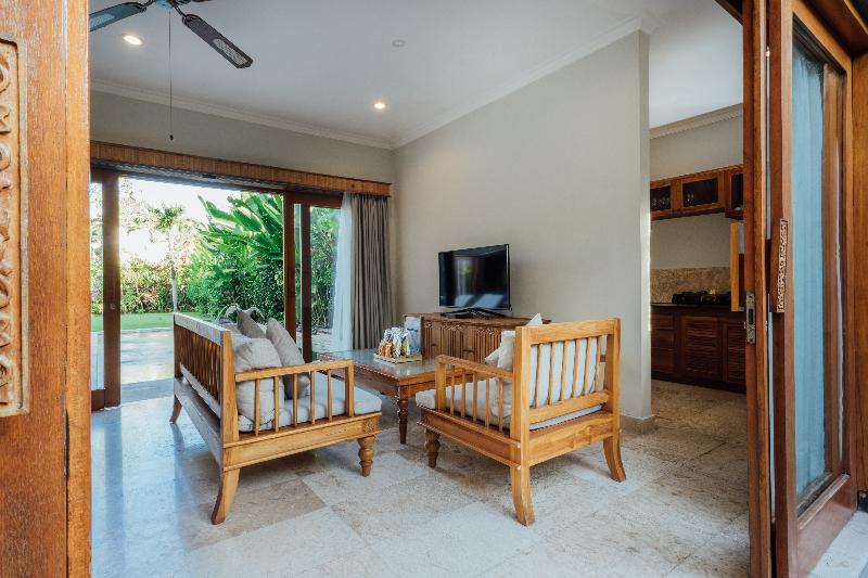 Desa Swan Villas & SPA, Keramas - Oda