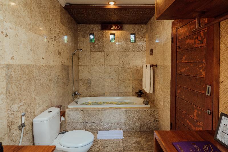 Desa Swan Villas & SPA, Keramas - Oda