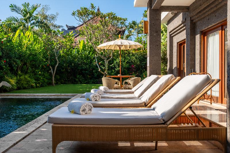 Desa Swan Villas & SPA, Keramas - Havuz