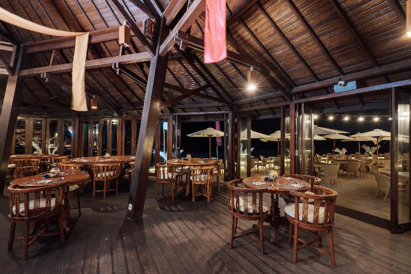 Desa Swan Villas & SPA, Keramas - Restoran