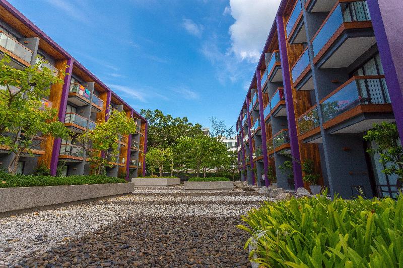 Holiday Inn Express Phuket Patong Beach Central - Lobi