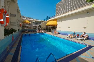 Copthorne Downtown Abu Dhabi (ex Holiday Inn) fotoÄŸrafÄ±