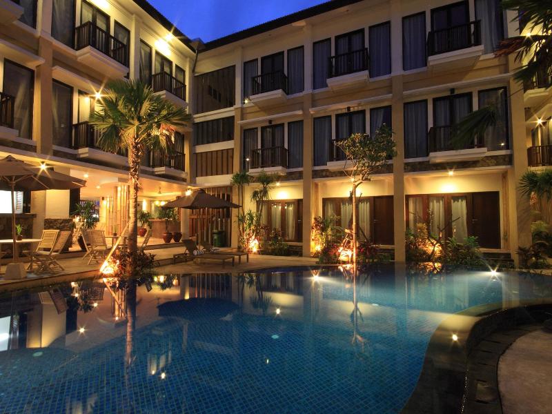 Suris Boutique Hotel - Havuz