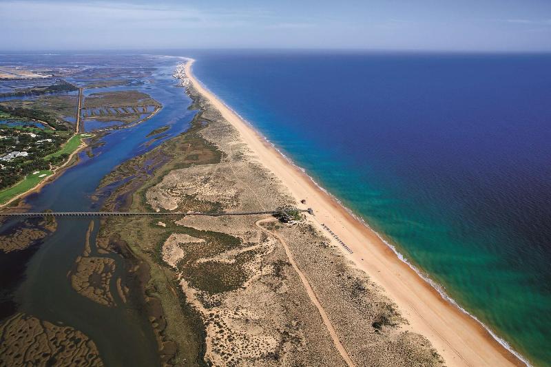 Conrad Algarve - Genel