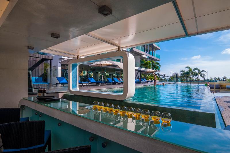Absolute Twin Sands Resort & Spa - SHA Plus - Bar