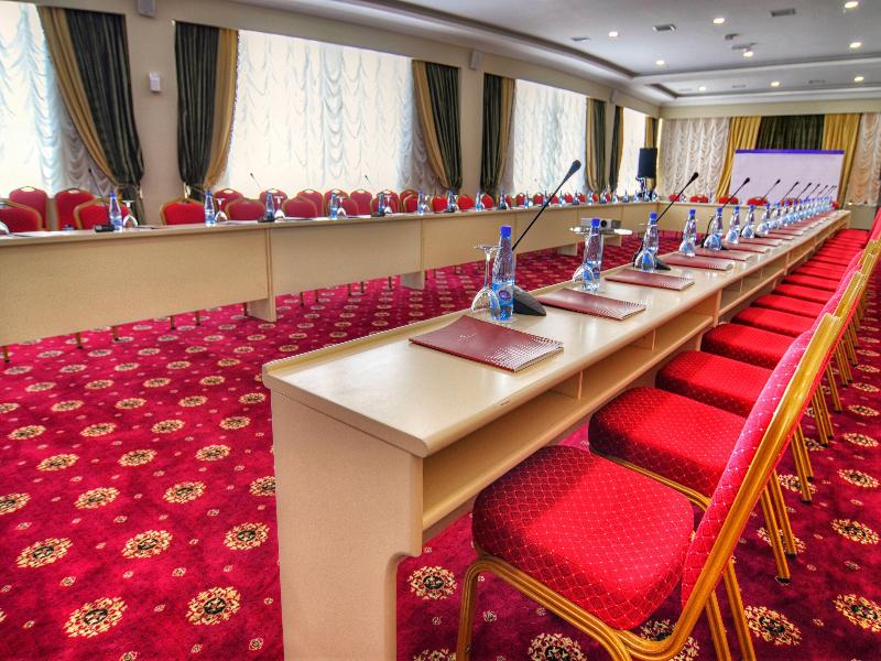 Ramada Baku Hotel - Toplantı