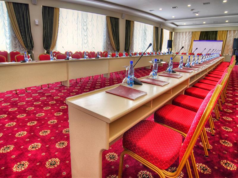 Ramada Baku Hotel - Toplantı