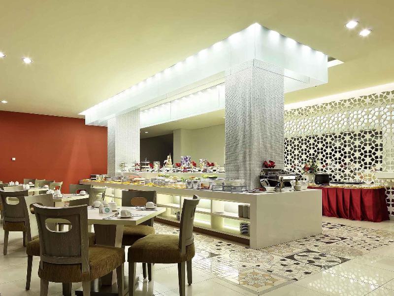 Mercure Padang - Restoran