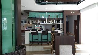April Suites fotoÄŸrafÄ±