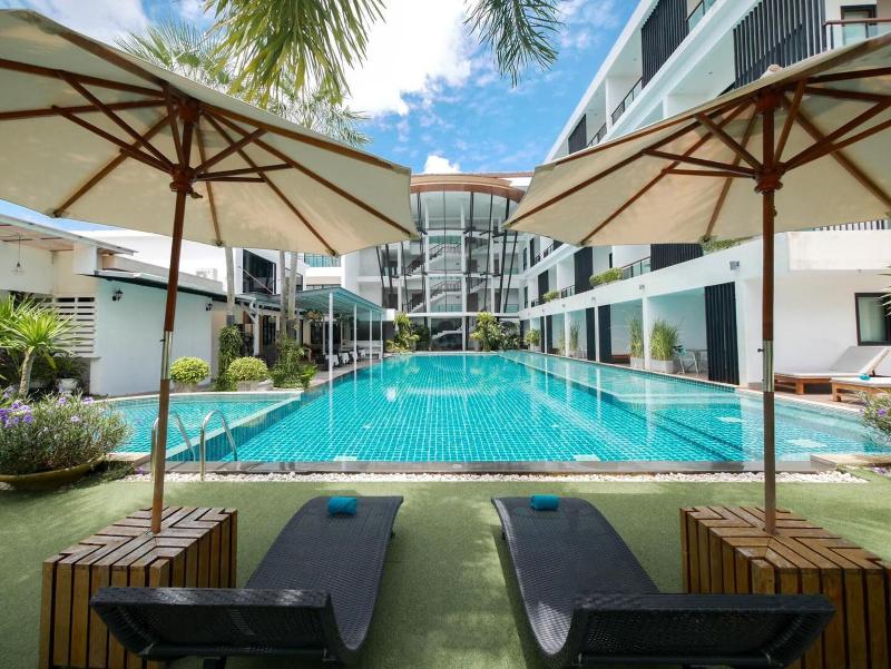 The Pago Design Phuket - Havuz