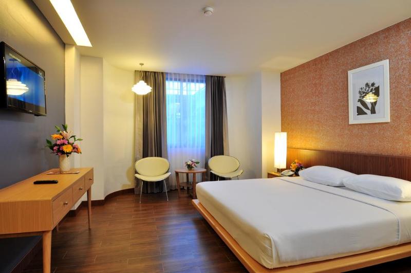 Flipper Lodge Hotel - Oda