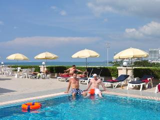 Flipper Lodge Hotel fotoÄŸrafÄ±
