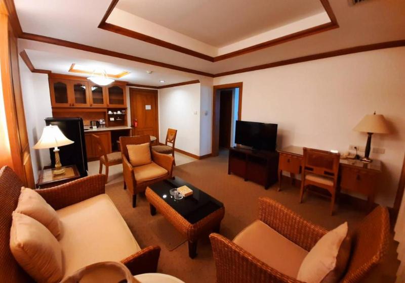 Grand Hotel Pattaya - Oda