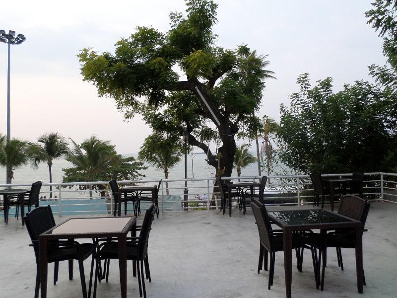 Nautical Inn - Plaj