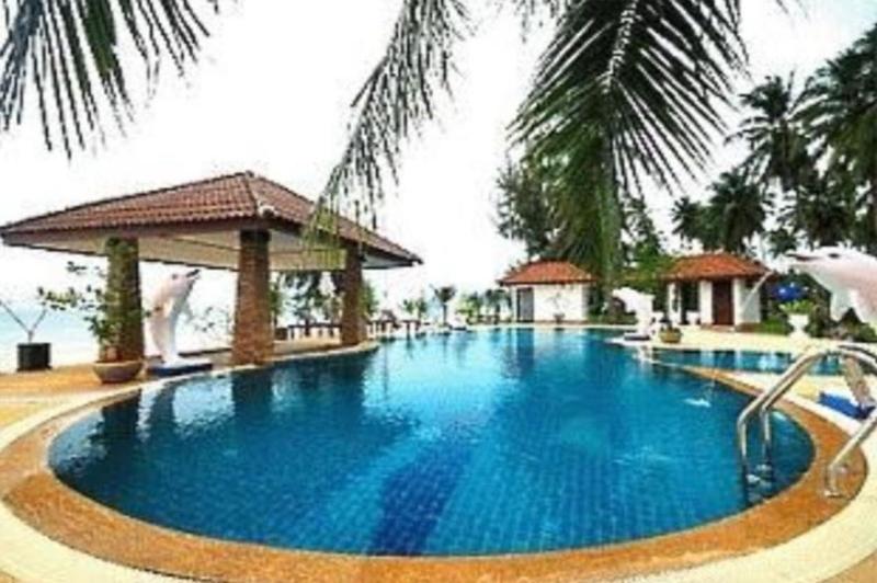 Alongkot Beach Resort - Havuz