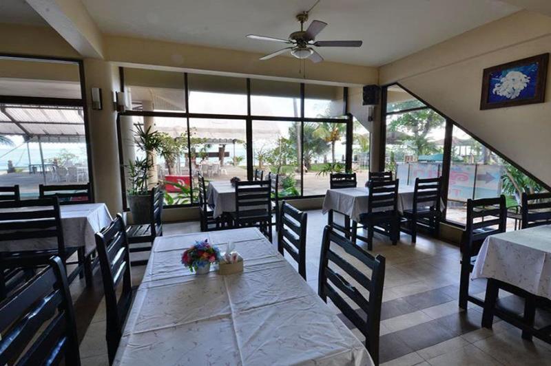 Alongkot Beach Resort - Restoran