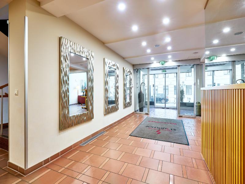 Hotel Strudlhof - Lobi